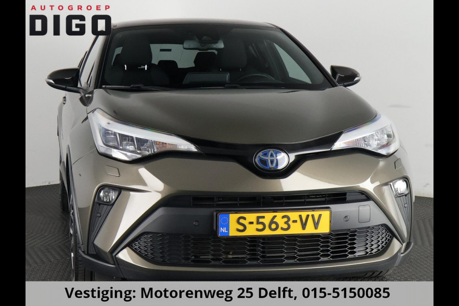 Toyota C-HR 1.8 HYBRID BI-TONE LUXERY LINE GARANTIE 5-2032 TREKHAAK. 4 SEIZOENEN BANDEN.NAVIGATIE. STUUR EN STOELVERWARMING. HALF LEDER