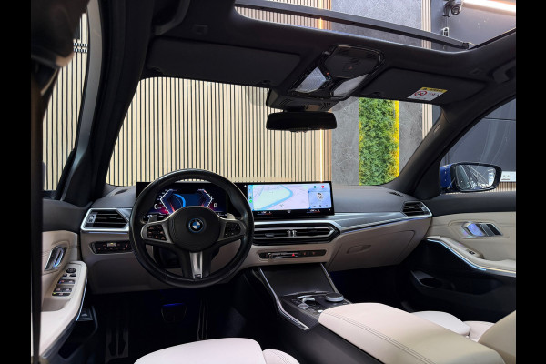 BMW 3-serie 330e High Executive|M-SPORT|LCI|PANO|HuD|MEMORY|KEYLESS|CARPLAY|DEALERONDERHOUDEN|AMBIENT LIGHT|GARANTIE|292PK|BOMVOL!