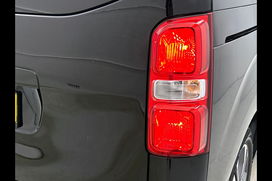Opel Vivaro-e Combi e-Zafira L2H1 75 kWh 8 persoons Navigatie Airco Dab Camera 360 Cruise control Lichtmetalen velgen Stoelverwarming