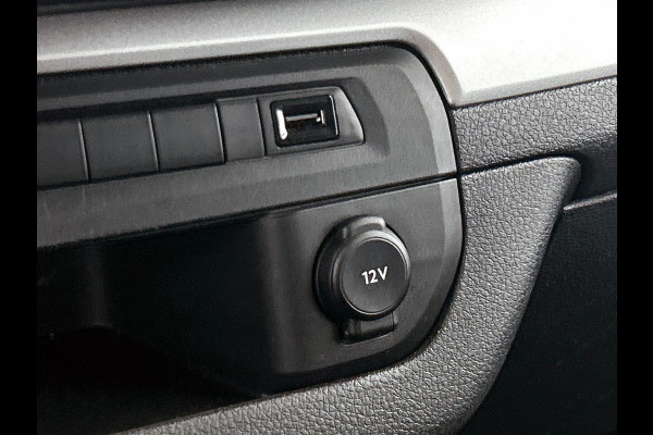 Opel Vivaro-e Combi e-Zafira L2H1 75 kWh 8 persoons Navigatie Airco Dab Camera 360 Cruise control Lichtmetalen velgen Stoelverwarming