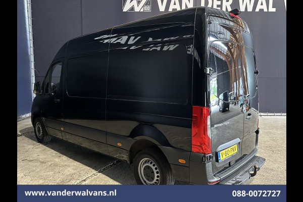 Mercedes-Benz Sprinter 314 CDI 143pk L2H2 Euro6 Airco | Camera | Apple Carplay | Trekhaak | Cruisecontrol Android Auto, Stoelverwarming, 270 Graden Achterdeuren, Parkeersensoren, Bijrijdersbank