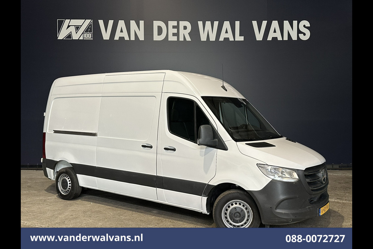 Mercedes-Benz Sprinter 314 CDI 143pk L2H2 Euro6 Airco | Camera | Apple Carplay | Android Auto Parkeersensoren, Bijrijdersbank