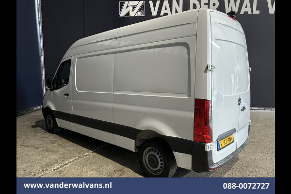 Mercedes-Benz Sprinter 314 CDI 143pk L2H2 Euro6 Airco | Camera | Apple Carplay | Android Auto Parkeersensoren, Bijrijdersbank