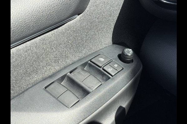 Toyota Yaris 1.5 Hybrid Dynamic | ACC | CarPlay | Keyless | Camera