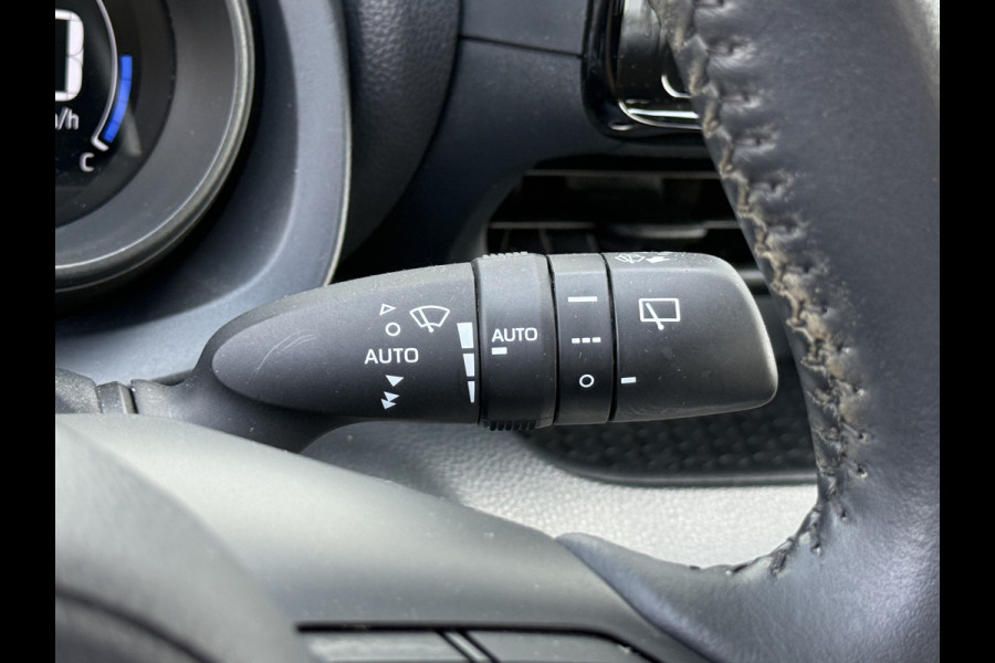 Toyota Yaris 1.5 Hybrid Dynamic | ACC | CarPlay | Keyless | Camera