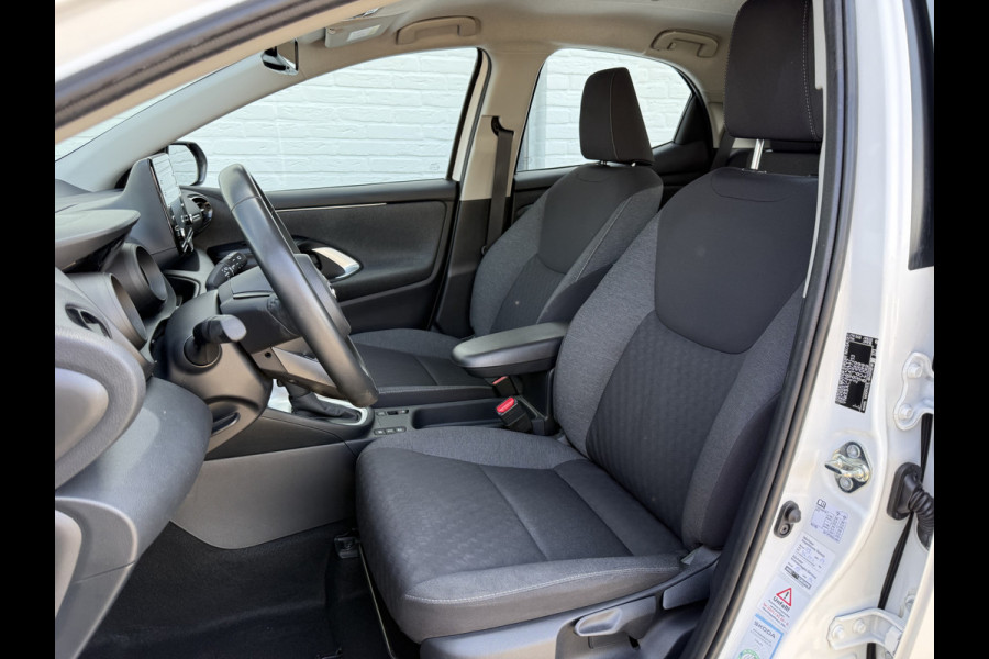Toyota Yaris 1.5 Hybrid Dynamic | ACC | CarPlay | Keyless | Camera