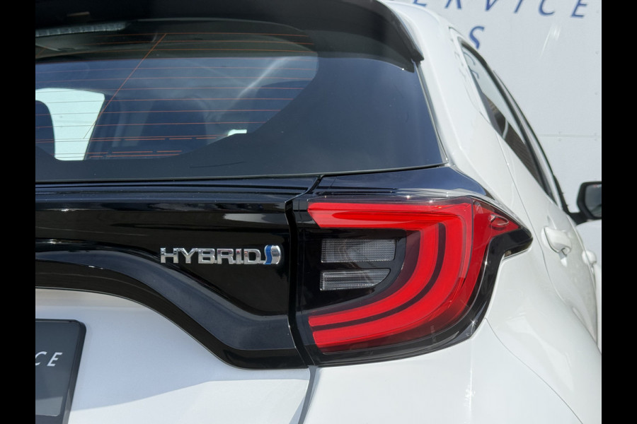 Toyota Yaris 1.5 Hybrid Dynamic | ACC | CarPlay | Keyless | Camera