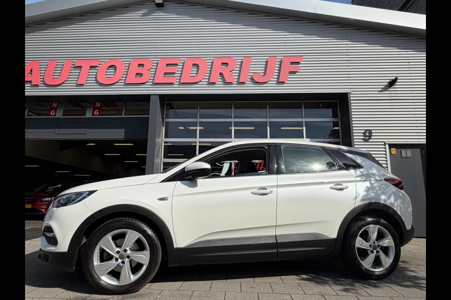 Opel Grandland X 1.2 Turbo Edition - 68.000 KM I Navigatie / Apple CarPlay I Airco LED I PDC I Sport velgen I Dealer onderhouden
