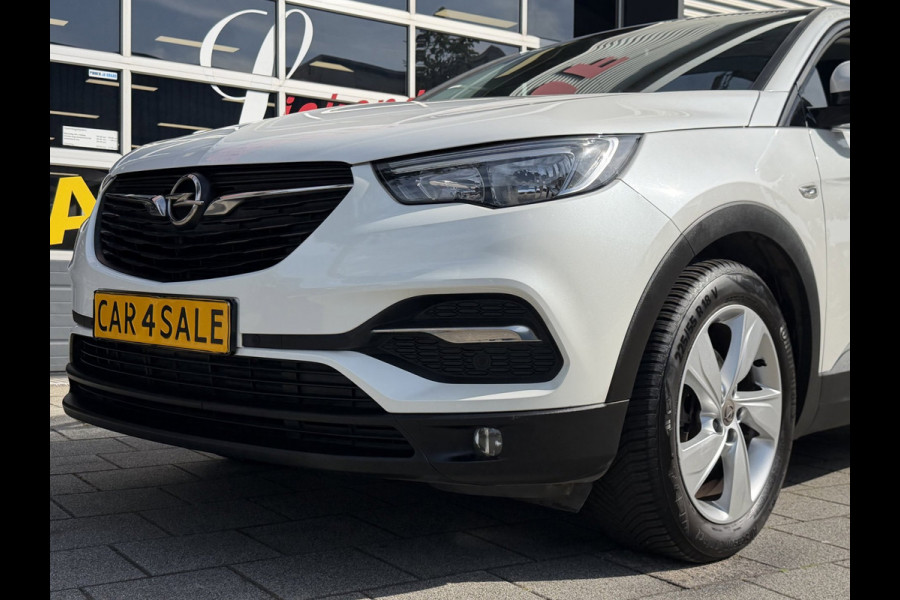 Opel Grandland X 1.2 Turbo Edition - 68.000 KM I Navigatie / Apple CarPlay I Airco LED I PDC I Sport velgen I Dealer onderhouden