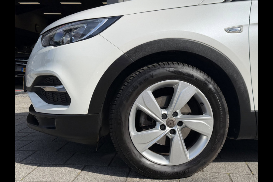 Opel Grandland X 1.2 Turbo Edition - 68.000 KM I Navigatie / Apple CarPlay I Airco LED I PDC I Sport velgen I Dealer onderhouden