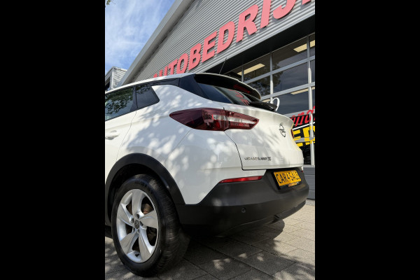 Opel Grandland X 1.2 Turbo Edition - 68.000 KM I Navigatie / Apple CarPlay I Airco LED I PDC I Sport velgen I Dealer onderhouden