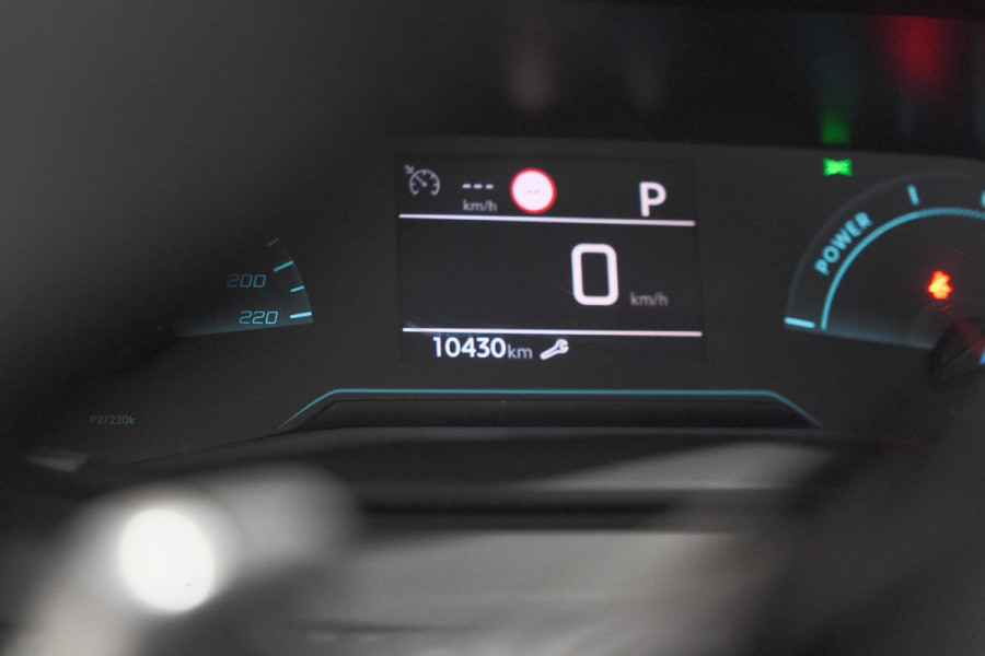 Peugeot 208 1.2 Hybrid 110 e-DCS6 Style | Parkeersensoren | Apple Carplay | Cruise Control | Airco