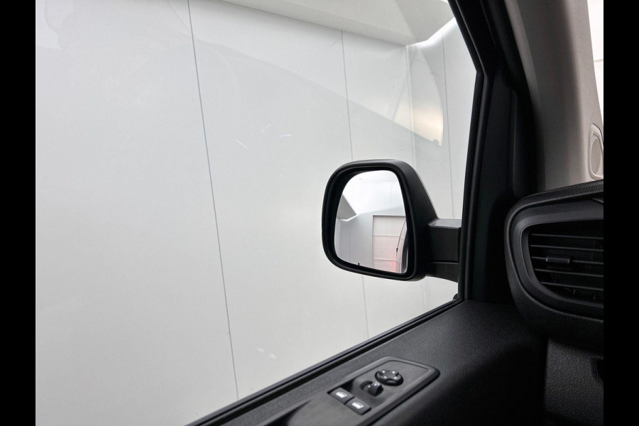 Peugeot Expert 2.0 BlueHDI 145PK L3 Automaat Airco Navigatie Trekhaak Cruise Control Parkeer sensoren Betimmering Side Bars