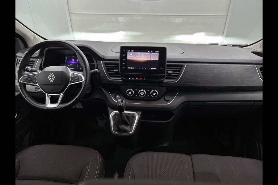 Renault Trafic 2.0 Blue dC1 150PK L2H1 Dubbele Cabine Automaat Navigatie Airco Betimmering Trekhaak Camera Parkeer sensoren  Dab