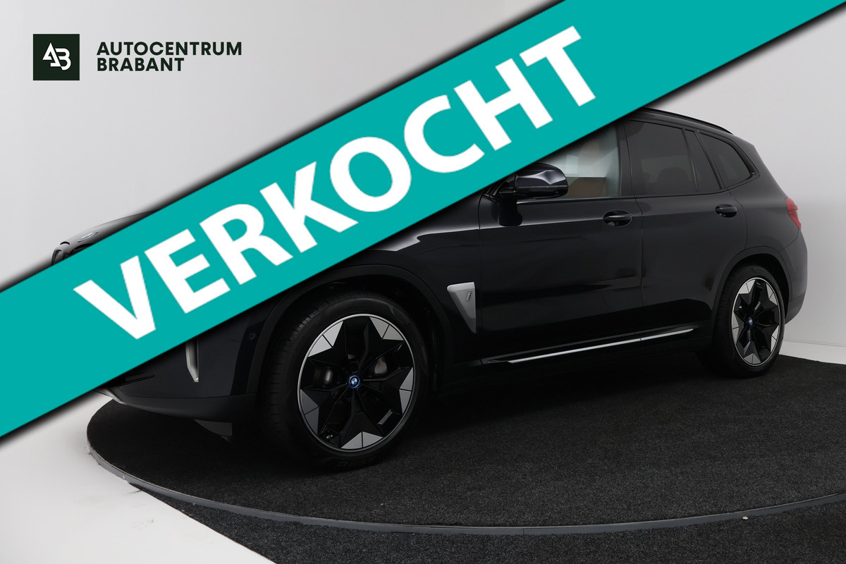 BMW iX3 High Executive 80 kWh 96%SOH (PANORAMADAK, 360 CAMERA, SFEERVERLICHTING, ADAPTIVE CRUISE, TREKHAAK WEGKLAPBAAR, AUTOPILOT)