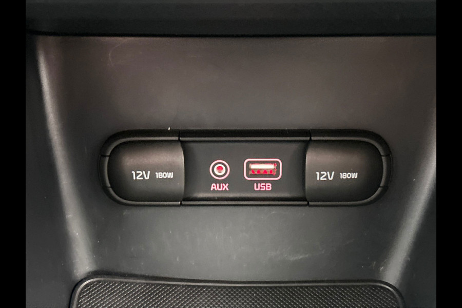 Kia Sportage 1.6 GDI DynamicLine | Origineel NL | Trekhaak | Cruise/Control | Camera | Navigatie | Carplay | Lane Assist |