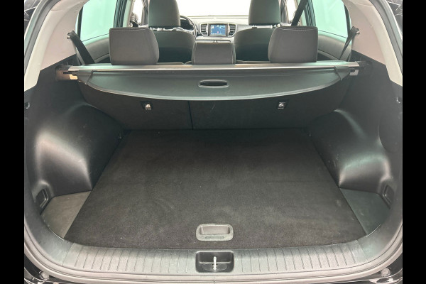 Kia Sportage 1.6 GDI DynamicLine | Origineel NL | Trekhaak | Cruise/Control | Camera | Navigatie | Carplay | Lane Assist |