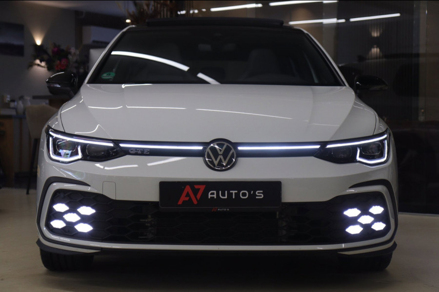 Volkswagen Golf 1.4 eHybrid GTE /PANO/IQLIGHT/CAM/CARPLAY/ACC/LANE ASSIST/VOL