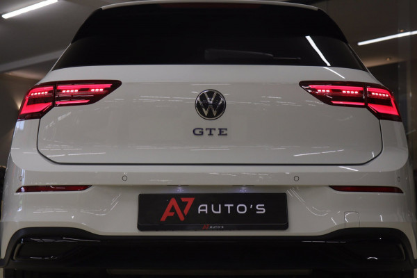 Volkswagen Golf 1.4 eHybrid GTE /PANO/IQLIGHT/CAM/CARPLAY/ACC/LANE ASSIST/VOL