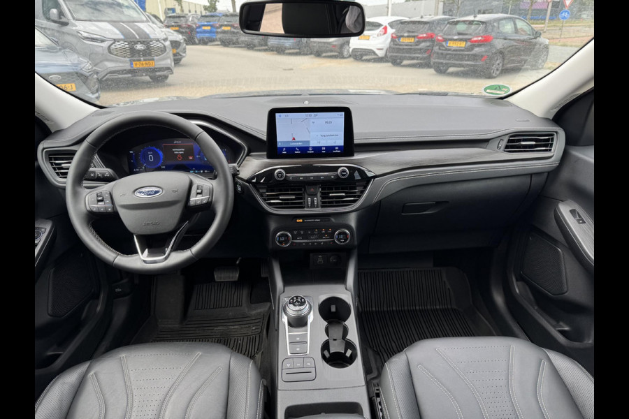 Ford Kuga 2.5 PHEV Vignale 225pk | Wegklapbare Trekhaak | Winterpack | Volledig lederen interieur | 1.500kg Trekgewicht