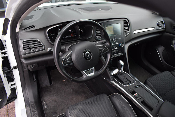 Renault Mégane Estate 1.3 TCe Bose | Cruise | Bose | Carplay | Pano |