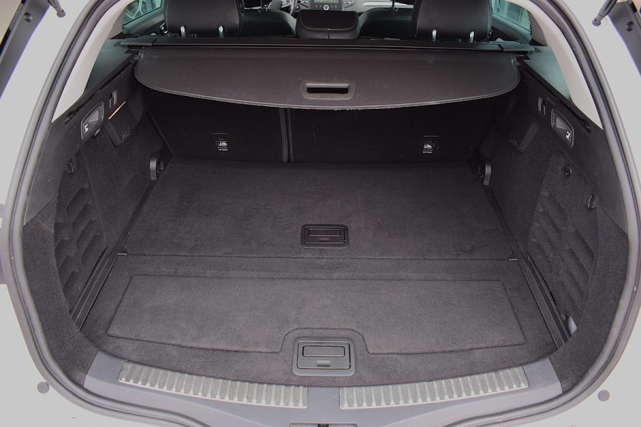 Renault Mégane Estate 1.3 TCe Bose | Cruise | Bose | Carplay | Pano |