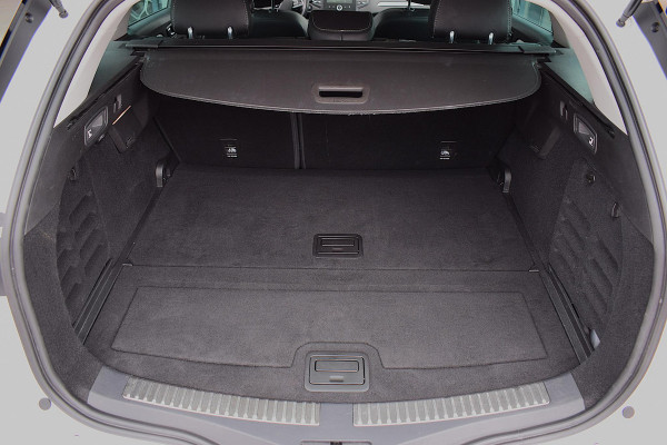 Renault Mégane Estate 1.3 TCe Bose | Cruise | Bose | Carplay | Pano |