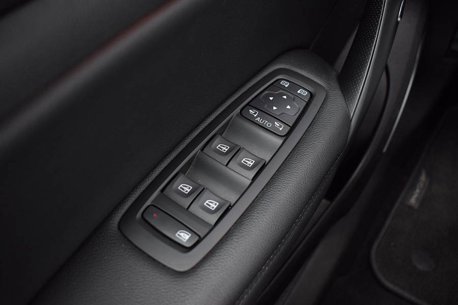 Renault Mégane Estate 1.3 TCe Bose | Cruise | Bose | Carplay | Pano |