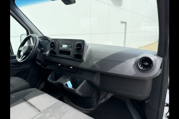 Mercedes-Benz eSprinter eSprinter L2H2 55 kWh L2H2 Elektrisch 168km WLTP 94% (SOH) Snelladen Laadkabel Climate Control Stoelverwarming