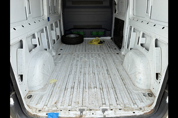 Mercedes-Benz eSprinter eSprinter L2H2 55 kWh L2H2 Elektrisch 168km WLTP 94% (SOH) Snelladen Laadkabel Climate Control Stoelverwarming