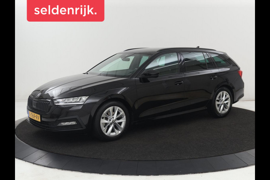 Škoda Octavia 1.0 e-TSI Sport | Trekhaak | Carplay | Sfeerverlichting | Navigatie | Parkeerhulp | Climate control | Sportstoelen | Cruise control | 17'' | Bluetooth | Keyless start