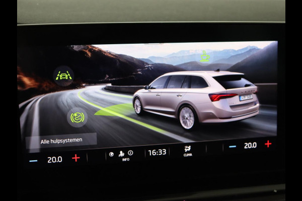 Škoda Octavia 1.0 e-TSI Sport | Trekhaak | Carplay | Sfeerverlichting | Navigatie | Parkeerhulp | Climate control | Sportstoelen | Cruise control | 17'' | Bluetooth | Keyless start