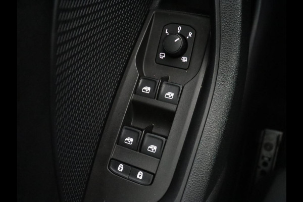 Škoda Octavia 1.0 e-TSI Sport | Trekhaak | Carplay | Sfeerverlichting | Navigatie | Parkeerhulp | Climate control | Sportstoelen | Cruise control | 17'' | Bluetooth | Keyless start