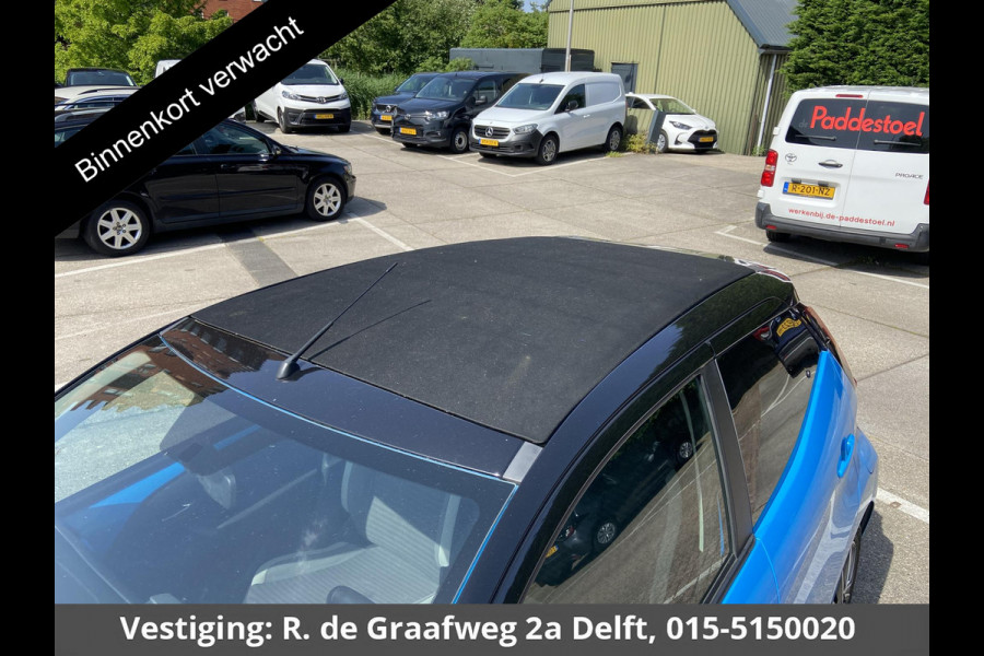 Toyota Aygo 1.0 VVT-i X-Play Cabrio Bi-Tone Automaat | Airco | Camera |