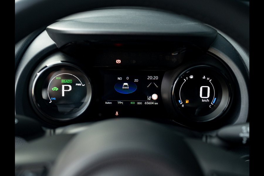 Toyota Yaris 1.5 Hybrid Executive | Trekhaak afnb. | JBL | Head Up | BSM | Camera | PDC V&A | Prijs Rijklaar!!