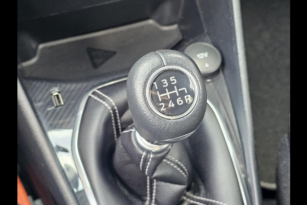 Ford Fiesta 1.0 EcoBoost Active X Winter Pack | Driver Pack | Trekhaak | Adaptive cruise control | B&O geluid | Achteruitrijcamera | Lane assist | Nieuwstaat | dealeronderhouden