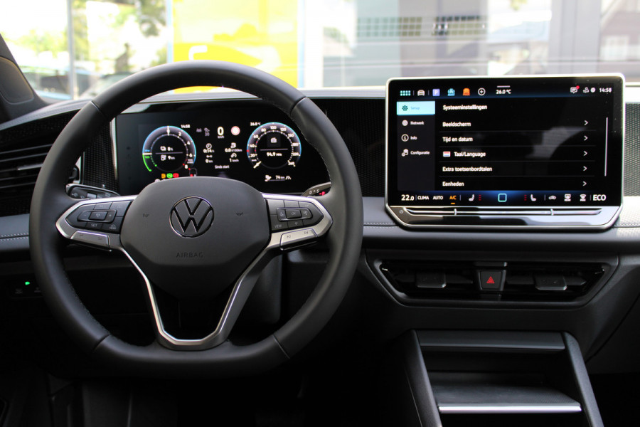 Volkswagen Tiguan 1.5 eHybrid Life | NIEUW! | BLIS | Achteruitrijcamera | Adaptieve cruise