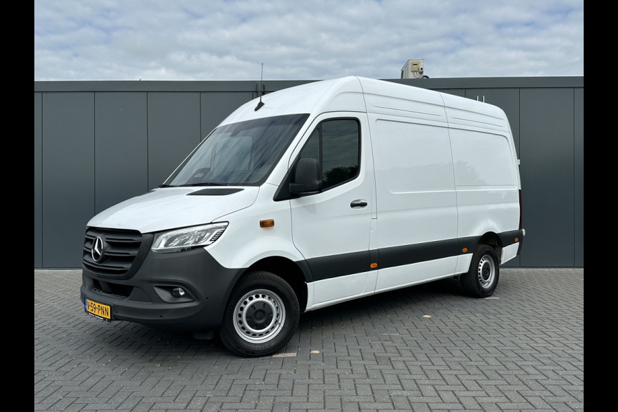 Mercedes-Benz Sprinter 317 CDI 9G-TRONIC RWD FACELIFT / L2H2 / CAMERA / LED / MBUX / CRUISE / AIRCO / BLIND SPOT / GEVEERDE STOEL