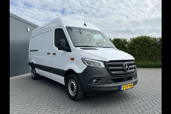 Mercedes-Benz Sprinter 317 CDI 9G-TRONIC RWD FACELIFT / L2H2 / CAMERA / LED / MBUX / CRUISE / AIRCO / BLIND SPOT / GEVEERDE STOEL