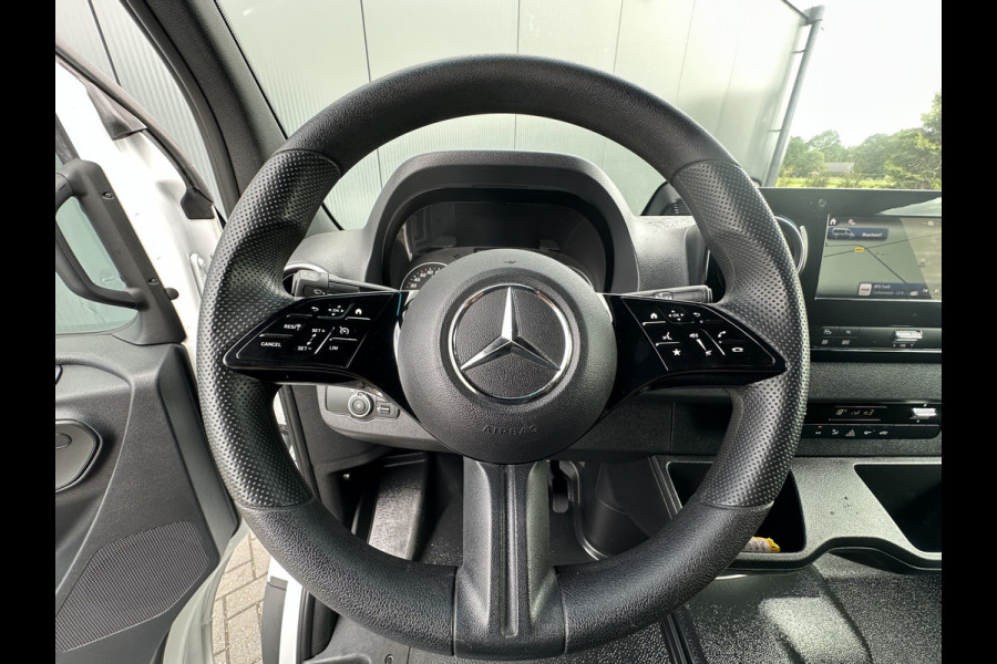 Mercedes-Benz Sprinter 317 CDI 9G-TRONIC RWD FACELIFT / L2H2 / CAMERA / LED / MBUX / CRUISE / AIRCO / BLIND SPOT / GEVEERDE STOEL