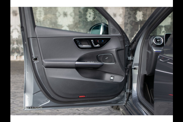 Mercedes-Benz C-Klasse Estate 300 d AMG Night|ACC|Keyless|360°|Stoelkoeling|Pano|Standkachel|Sfeerverlichting|19"|LED|Trekhaak