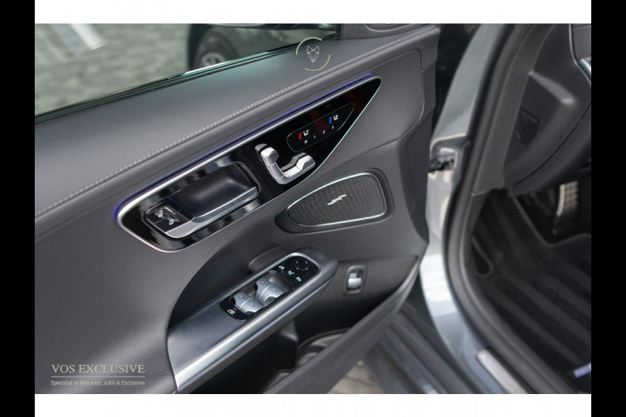 Mercedes-Benz C-Klasse Estate 300 d AMG Night|ACC|Keyless|360°|Stoelkoeling|Pano|Standkachel|Sfeerverlichting|19"|LED|Trekhaak