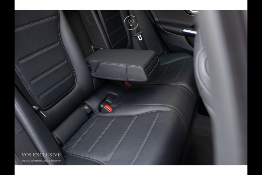 Mercedes-Benz C-Klasse Estate 300 d AMG Night|ACC|Keyless|360°|Stoelkoeling|Pano|Standkachel|Sfeerverlichting|19"|LED|Trekhaak