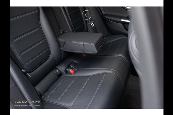 Mercedes-Benz C-Klasse Estate 300 d AMG Night|ACC|Keyless|360°|Stoelkoeling|Pano|Standkachel|Sfeerverlichting|19"|LED|Trekhaak