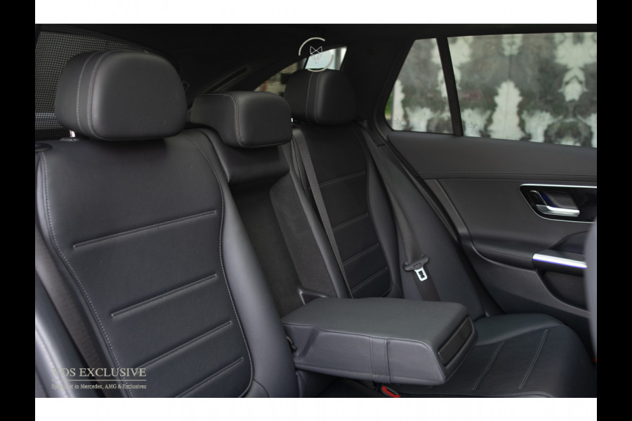 Mercedes-Benz C-Klasse Estate 300 d AMG Night|ACC|Keyless|360°|Stoelkoeling|Pano|Standkachel|Sfeerverlichting|19"|LED|Trekhaak