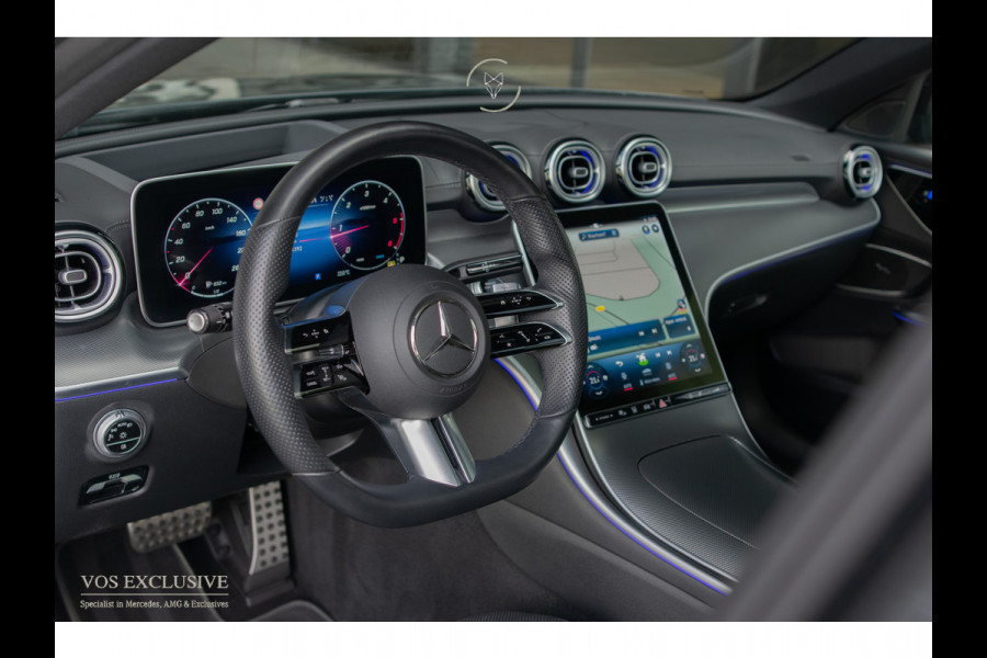 Mercedes-Benz C-Klasse Estate 300 d AMG Night|ACC|Keyless|360°|Stoelkoeling|Pano|Standkachel|Sfeerverlichting|19"|LED|Trekhaak