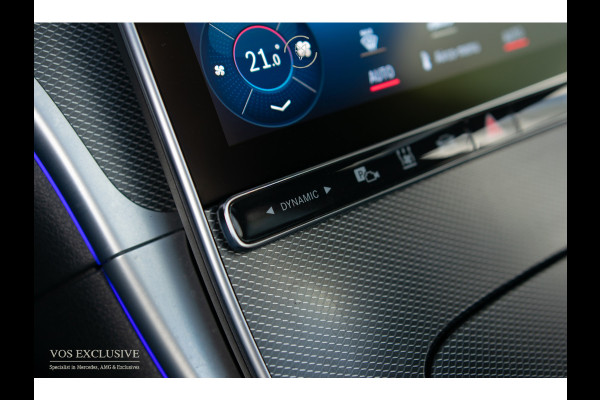 Mercedes-Benz C-Klasse Estate 300 d AMG Night|ACC|Keyless|360°|Stoelkoeling|Pano|Standkachel|Sfeerverlichting|19"|LED|Trekhaak
