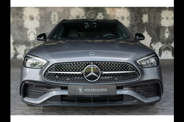 Mercedes-Benz C-Klasse Estate 300 d AMG Night|ACC|Keyless|360°|Stoelkoeling|Pano|Standkachel|Sfeerverlichting|19"|LED|Trekhaak