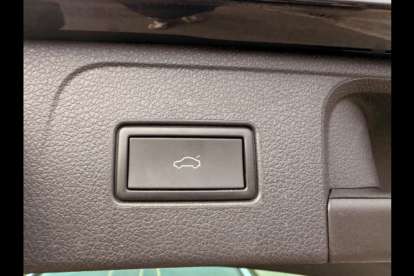 Volkswagen Passat Variant 1.4 TSI PHEV GTE PANO/DAK VIRTUAL COCKPIT LEER NAVI CAMERA IQ-MATRIX ELECTR-TREKHAAK