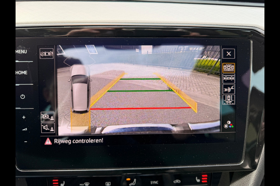Volkswagen Passat Variant 1.4 TSI PHEV GTE PANO/DAK VIRTUAL COCKPIT LEER NAVI CAMERA IQ-MATRIX ELECTR-TREKHAAK